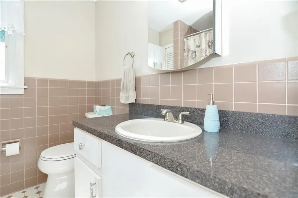 42 Terrace Avenue Warren RI 02885
