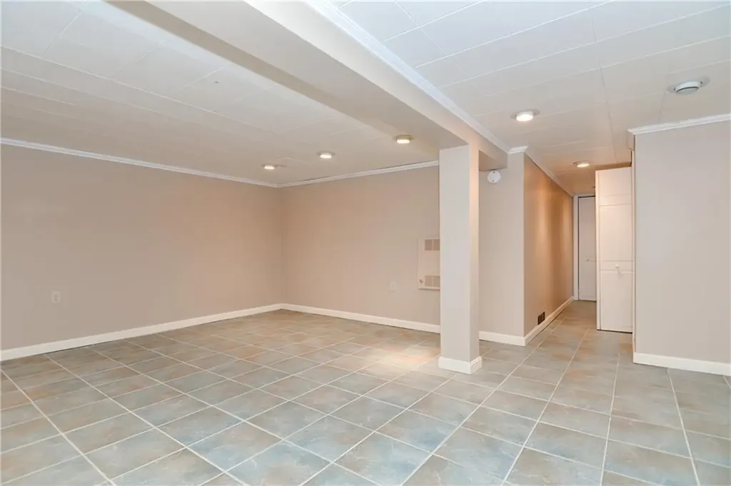 42 Terrace Avenue Warren RI 02885