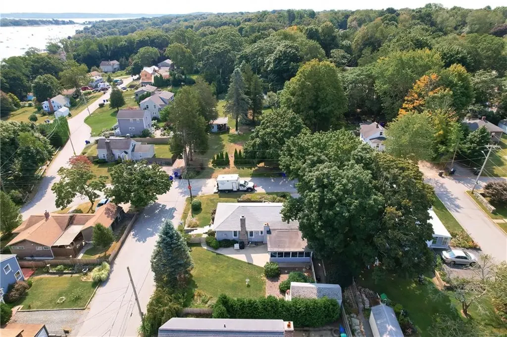 42 Terrace Avenue Warren RI 02885
