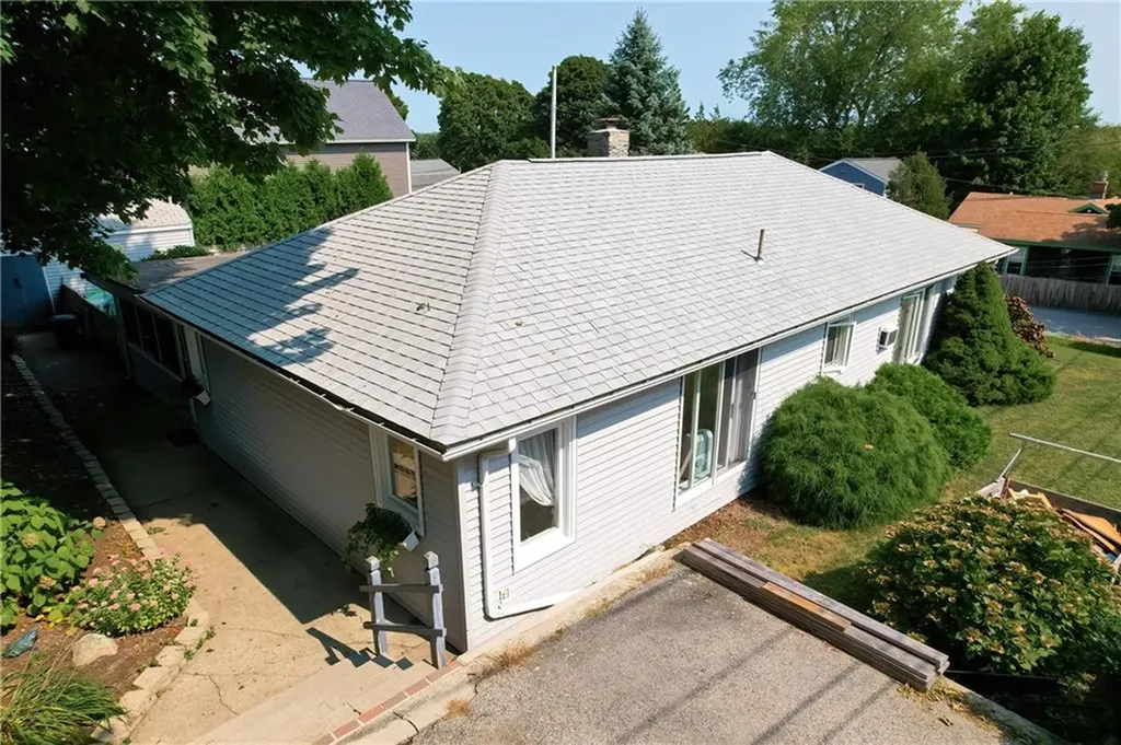 42 Terrace Avenue Warren RI 02885
