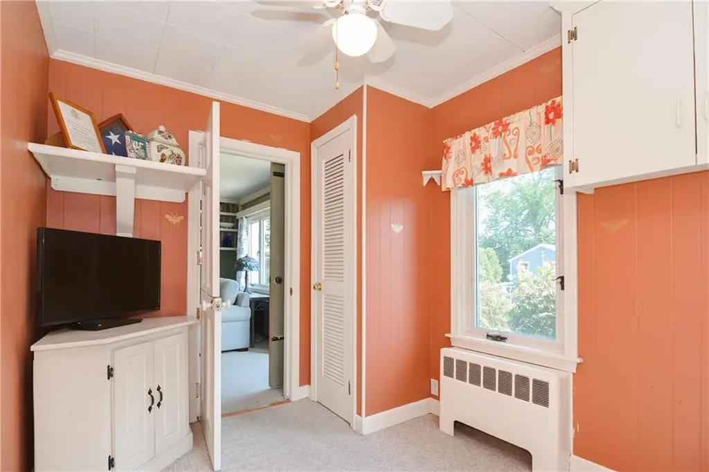 42 Terrace Avenue Warren RI 02885