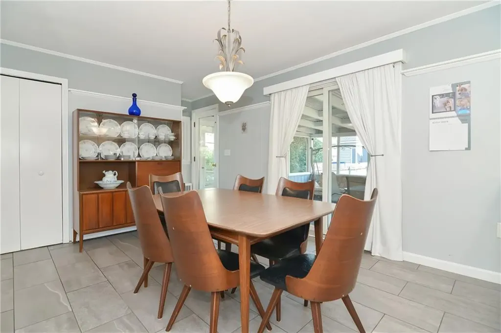 42 Terrace Avenue Warren RI 02885