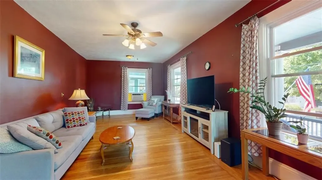 121 Highland Street Woonsocket RI 02895