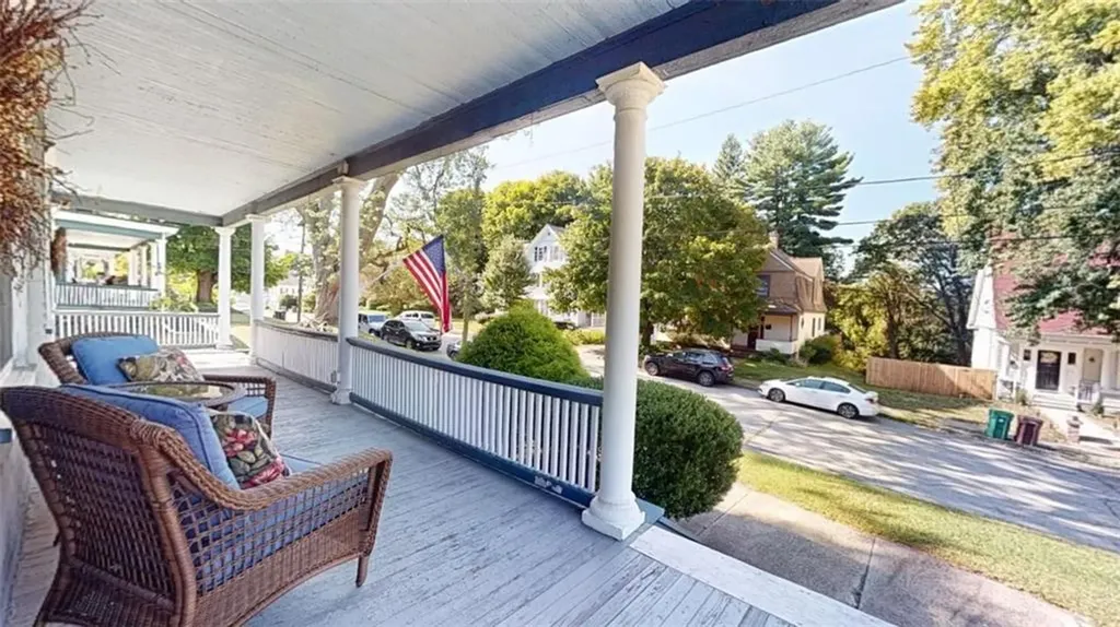 121 Highland Street Woonsocket RI 02895