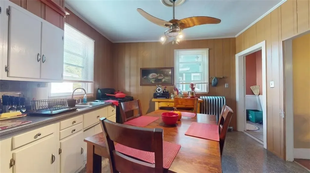 121 Highland Street Woonsocket RI 02895