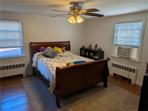 70 Bent Road East Providence RI 02916