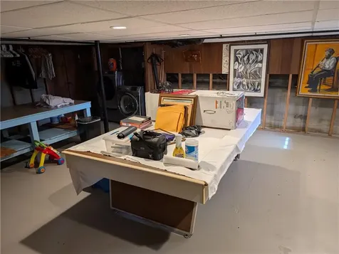 70 Bent Road East Providence RI 02916