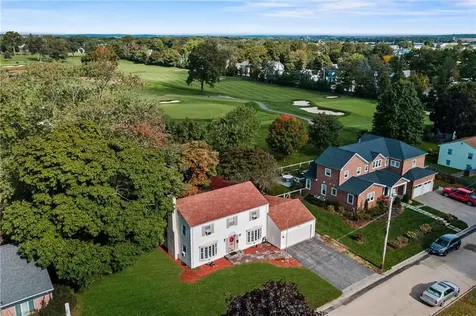 70 Bent Road East Providence RI 02916