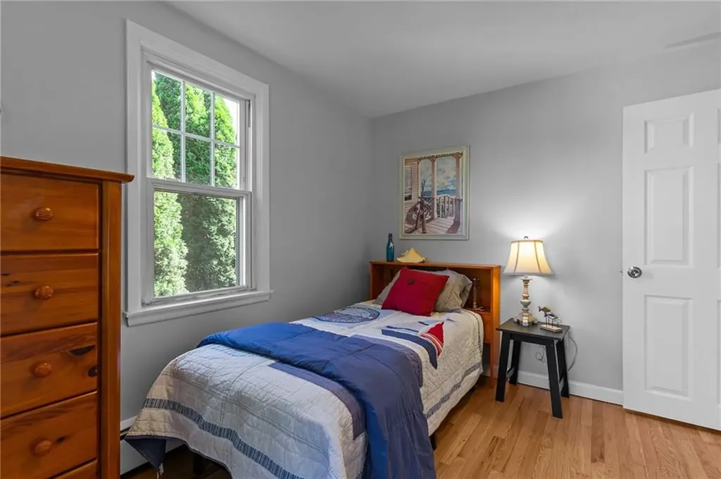 11 Peters Lane West Warwick RI 02893