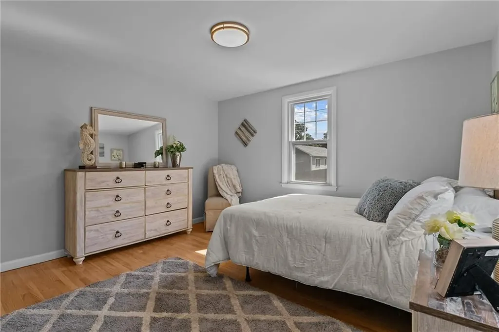 11 Peters Lane West Warwick RI 02893