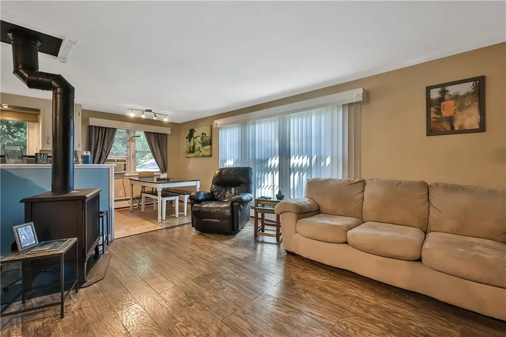 174 Stillwater Road Smithfield RI 02917