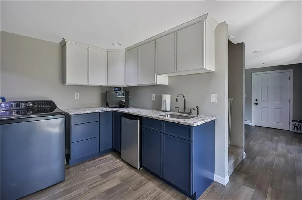 174 Stillwater Road Smithfield RI 02917