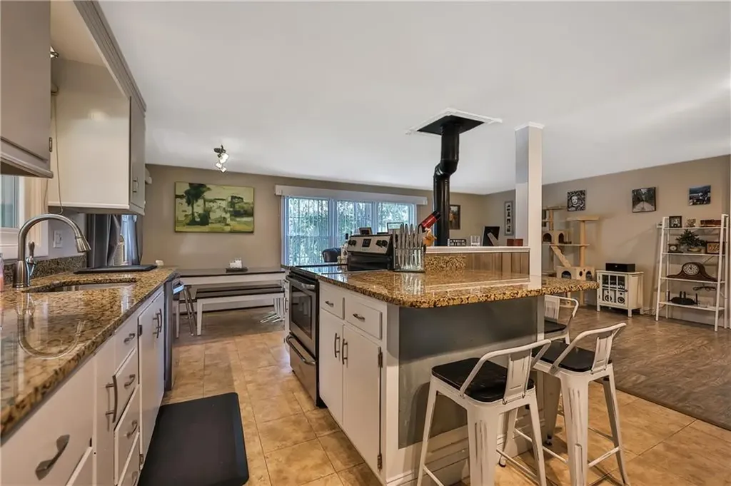 174 Stillwater Road Smithfield RI 02917