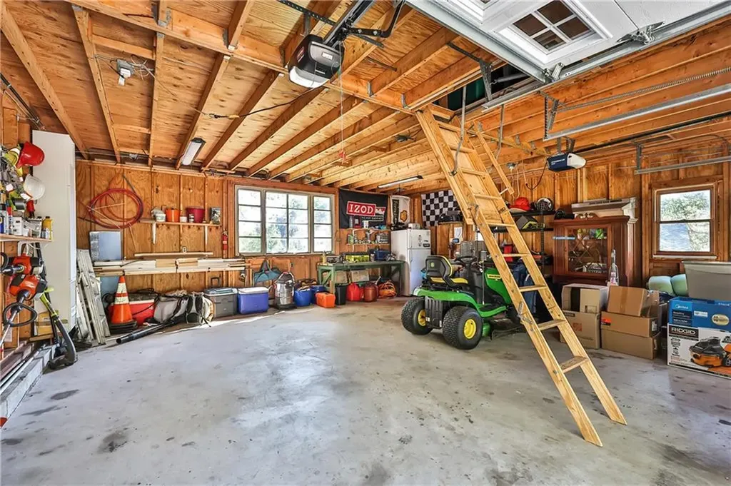 174 Stillwater Road Smithfield RI 02917