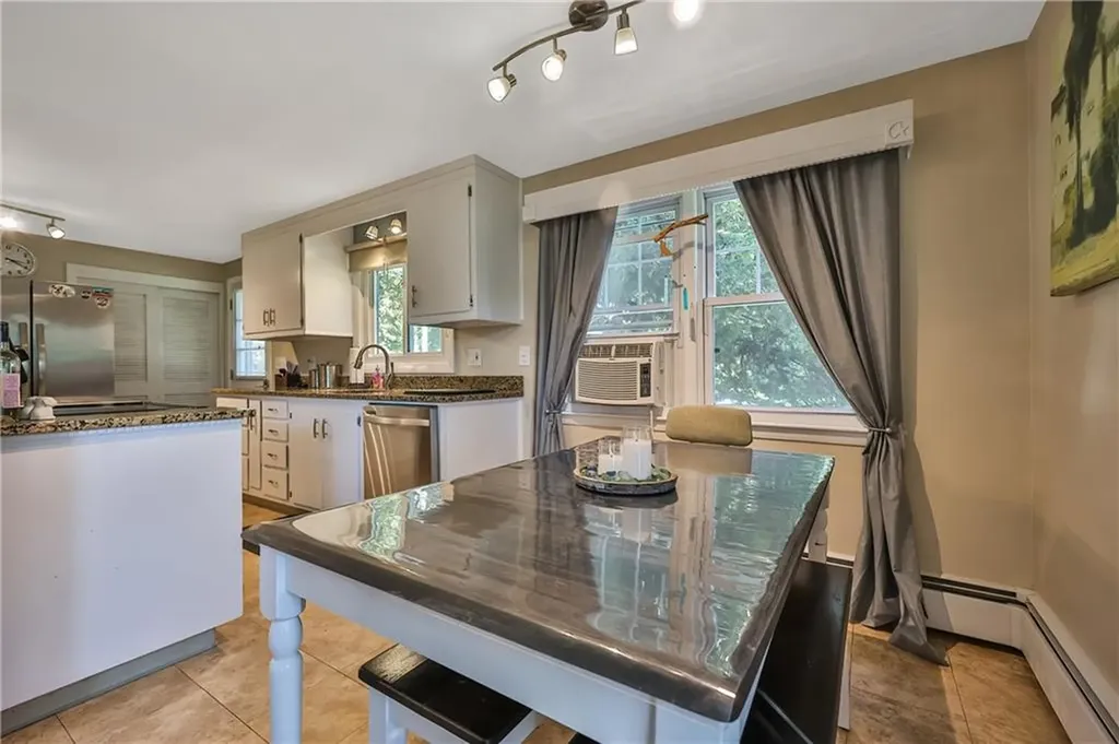 174 Stillwater Road Smithfield RI 02917