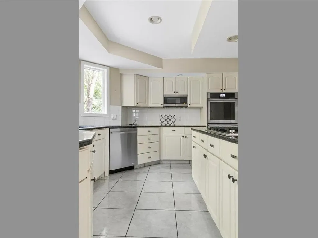 321 Blue Ridge Road Warwick RI 02886
