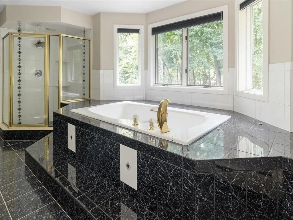 321 Blue Ridge Road Warwick RI 02886