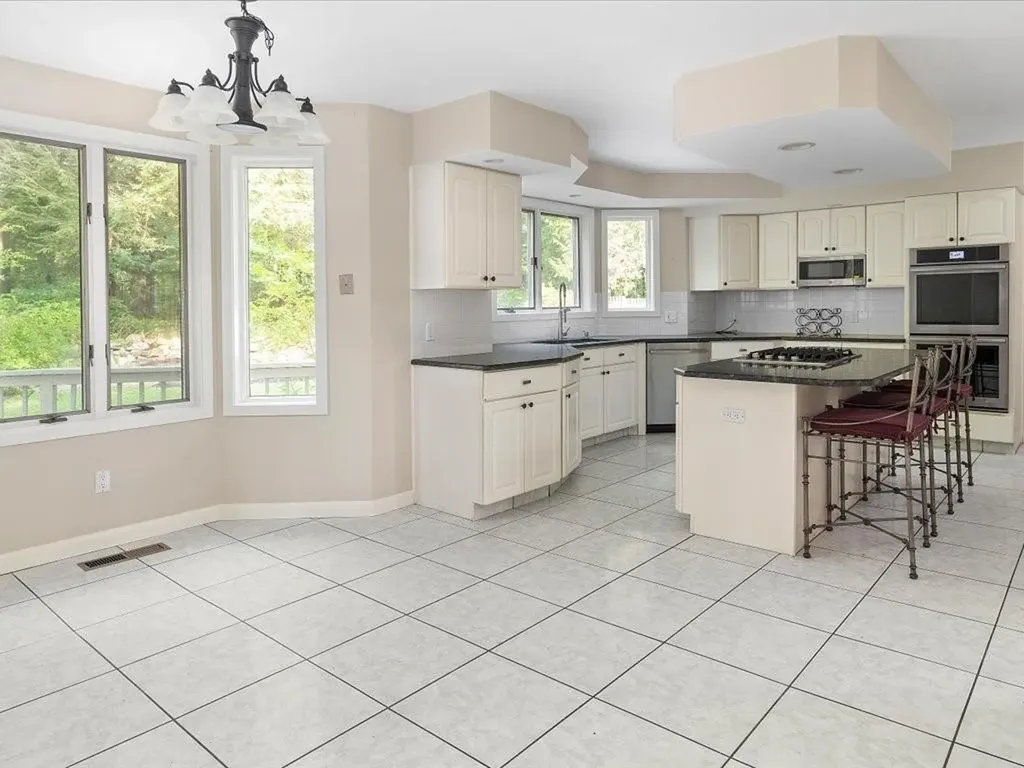 321 Blue Ridge Road Warwick RI 02886