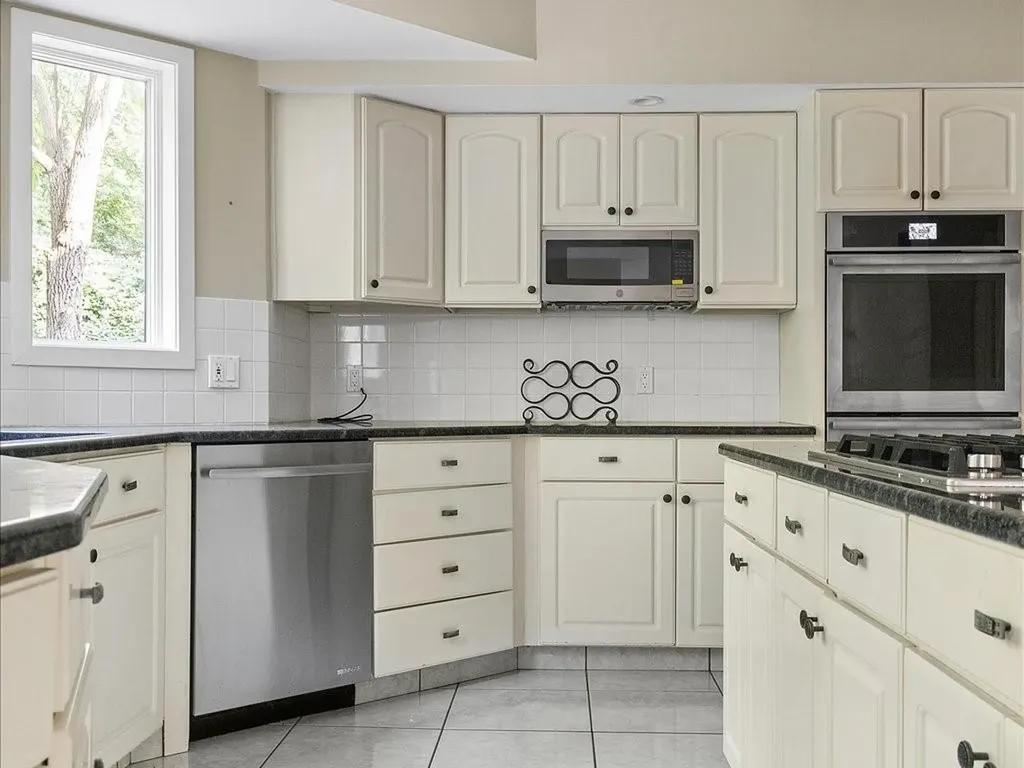 321 Blue Ridge Road Warwick RI 02886