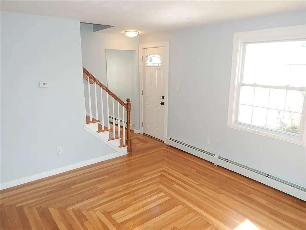 151 Edgemere Road Pawtucket RI 02861