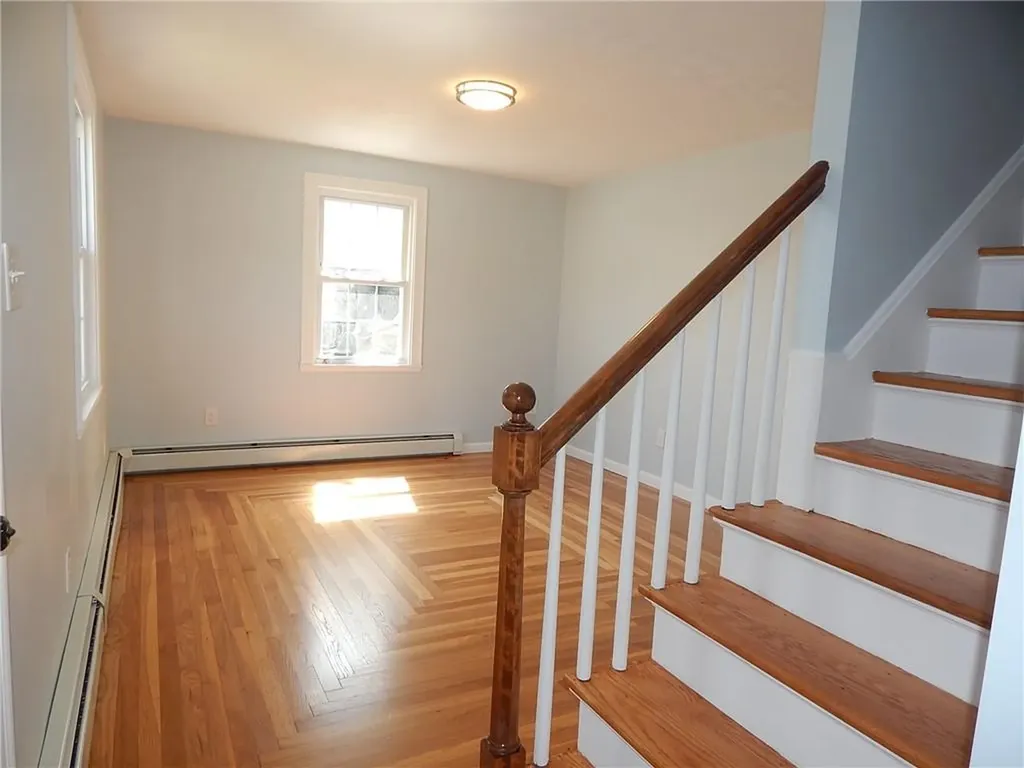 151 Edgemere Road Pawtucket RI 02861
