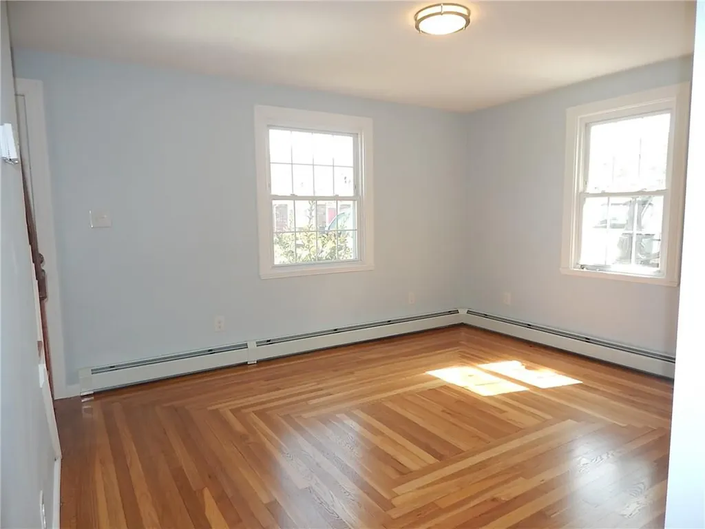 151 Edgemere Road Pawtucket RI 02861