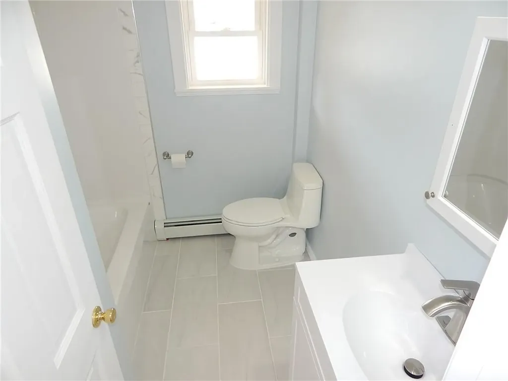 151 Edgemere Road Pawtucket RI 02861