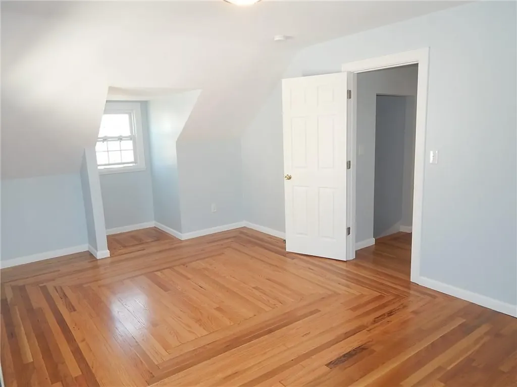 151 Edgemere Road Pawtucket RI 02861