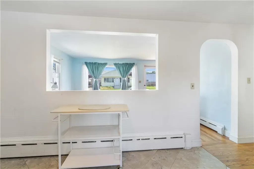 30 Rosedale Terrace Middletown RI 02842