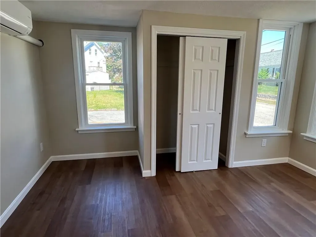339 Vose Street Woonsocket RI 02895
