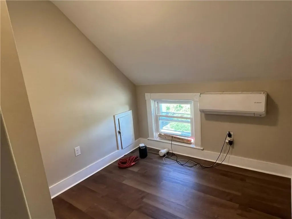 339 Vose Street Woonsocket RI 02895
