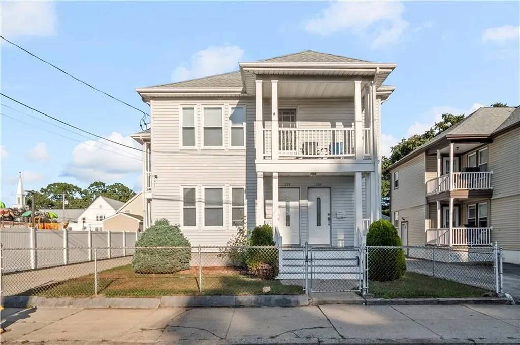 257 Perrin Avenue Pawtucket RI 02861