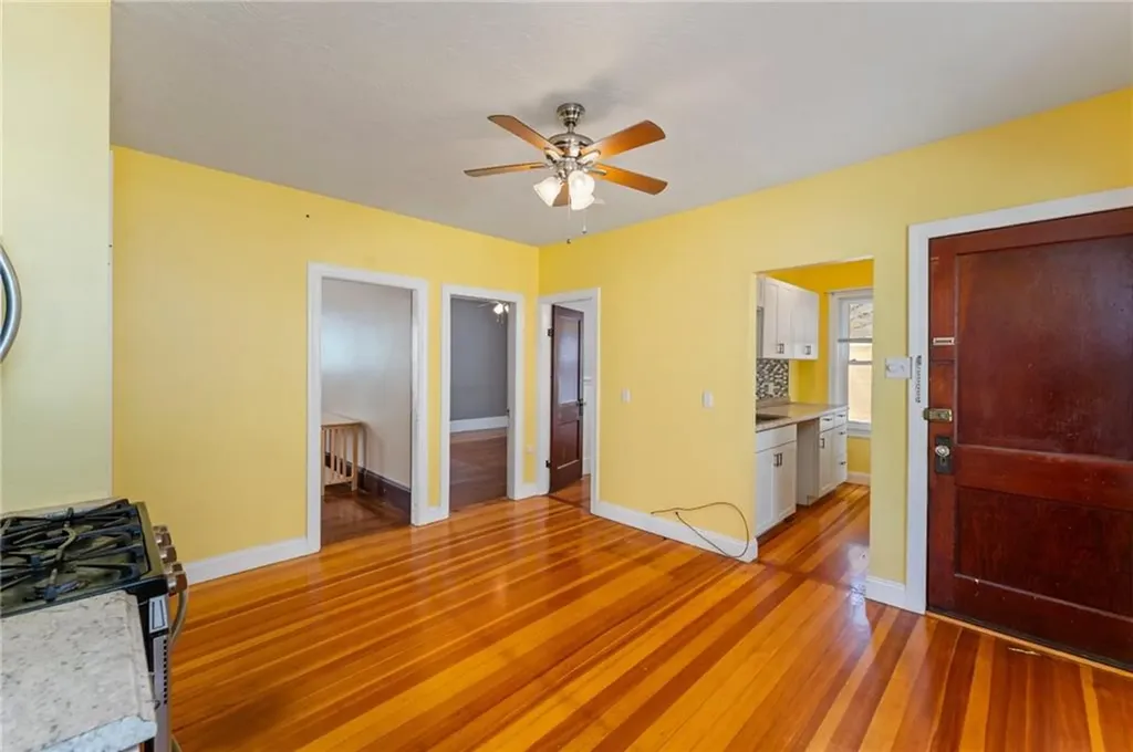 15 Alice Avenue Woonsocket RI 02895