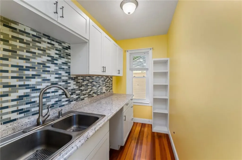 15 Alice Avenue Woonsocket RI 02895