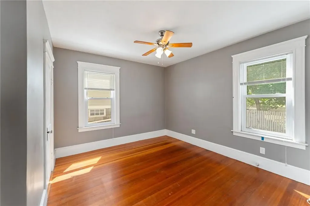 15 Alice Avenue Woonsocket RI 02895