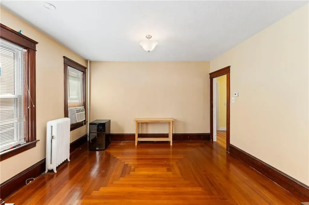 15 Alice Avenue Woonsocket RI 02895