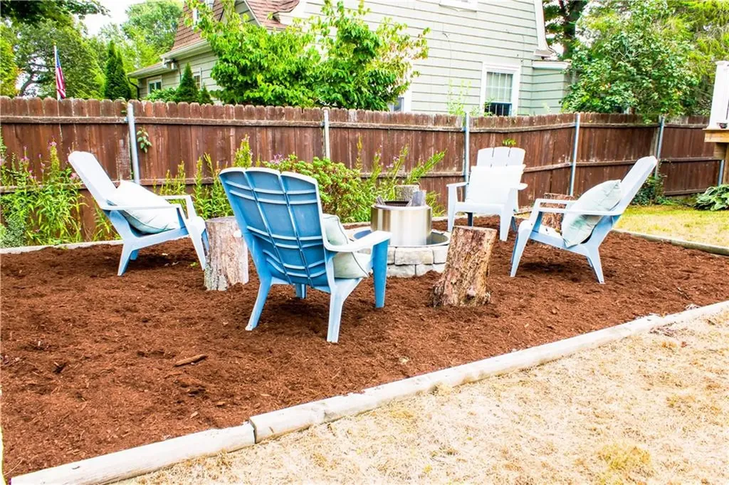 78 Parkside Drive Warwick RI 02888