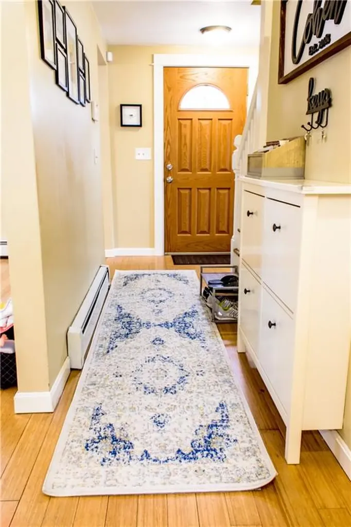 78 Parkside Drive Warwick RI 02888