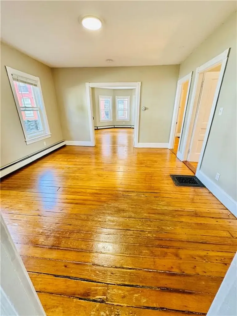 1071 Main Street Pawtucket RI 02860