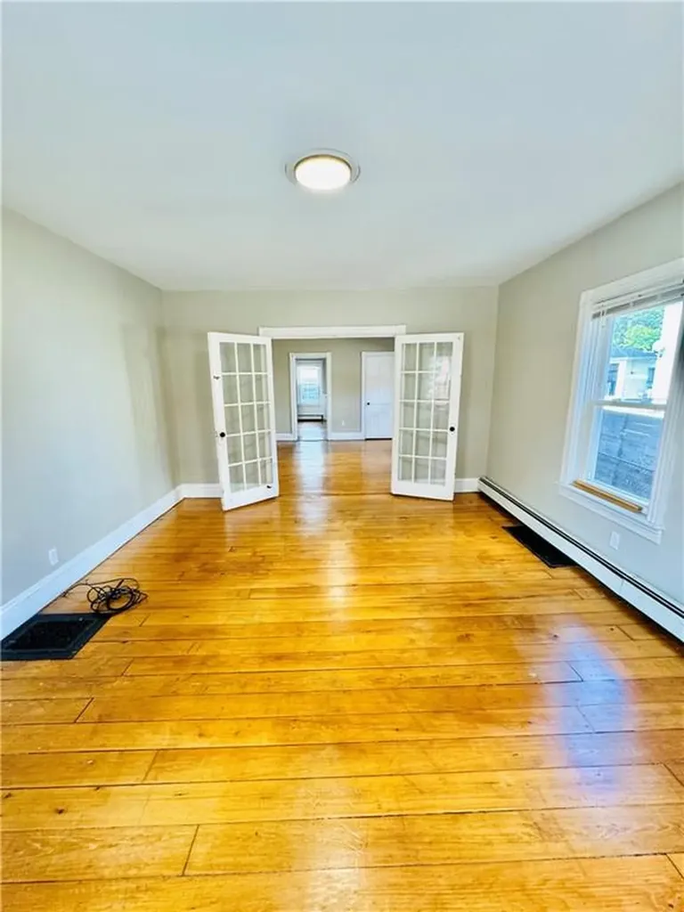 1071 Main Street Pawtucket RI 02860