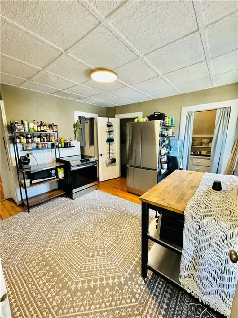 1071 Main Street Pawtucket RI 02860