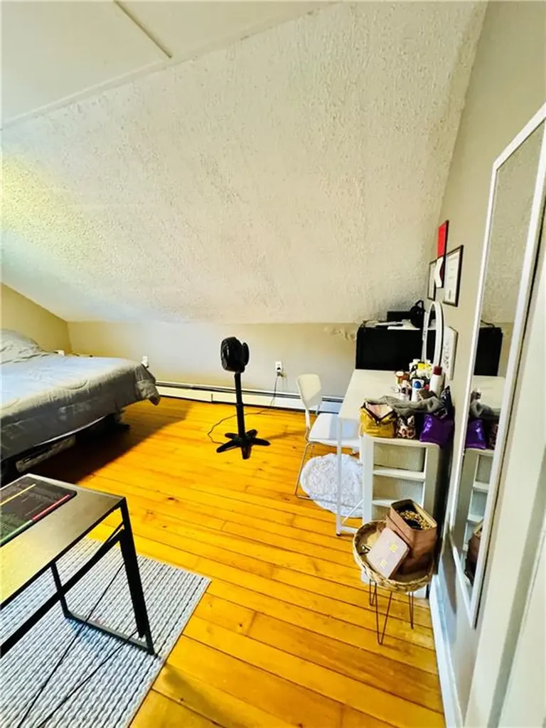 1071 Main Street Pawtucket RI 02860