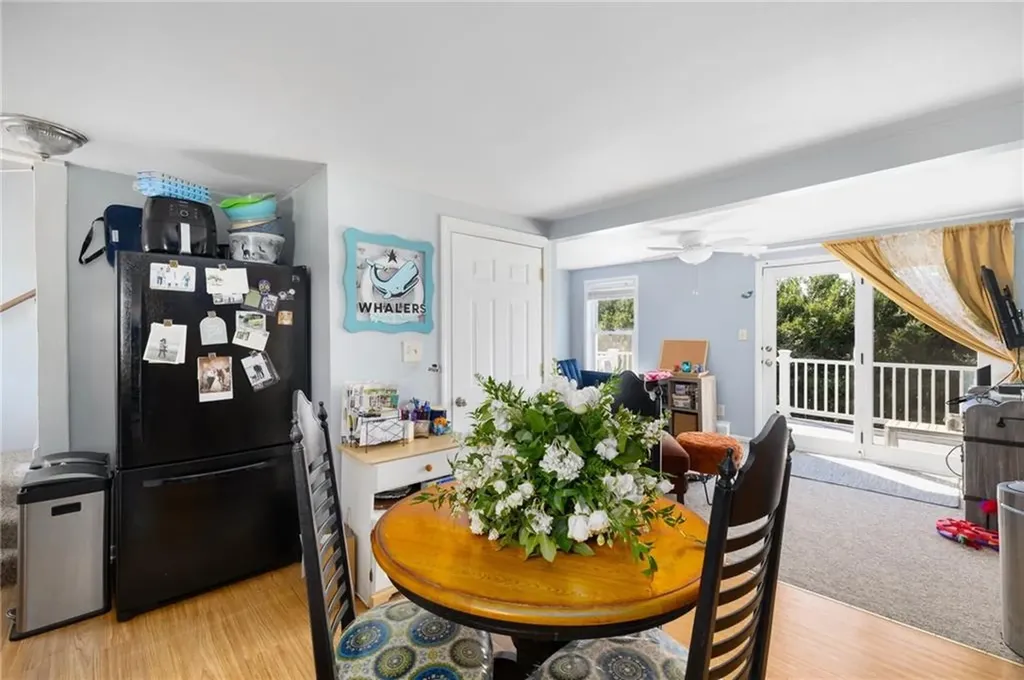 40 Hemlock Avenue Narragansett RI 02882