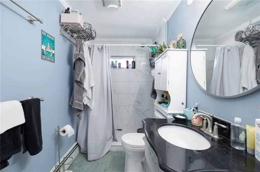 40 Hemlock Avenue Narragansett RI 02882
