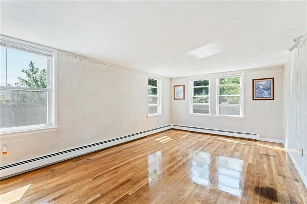 26 Covel Circle Warwick RI 02888