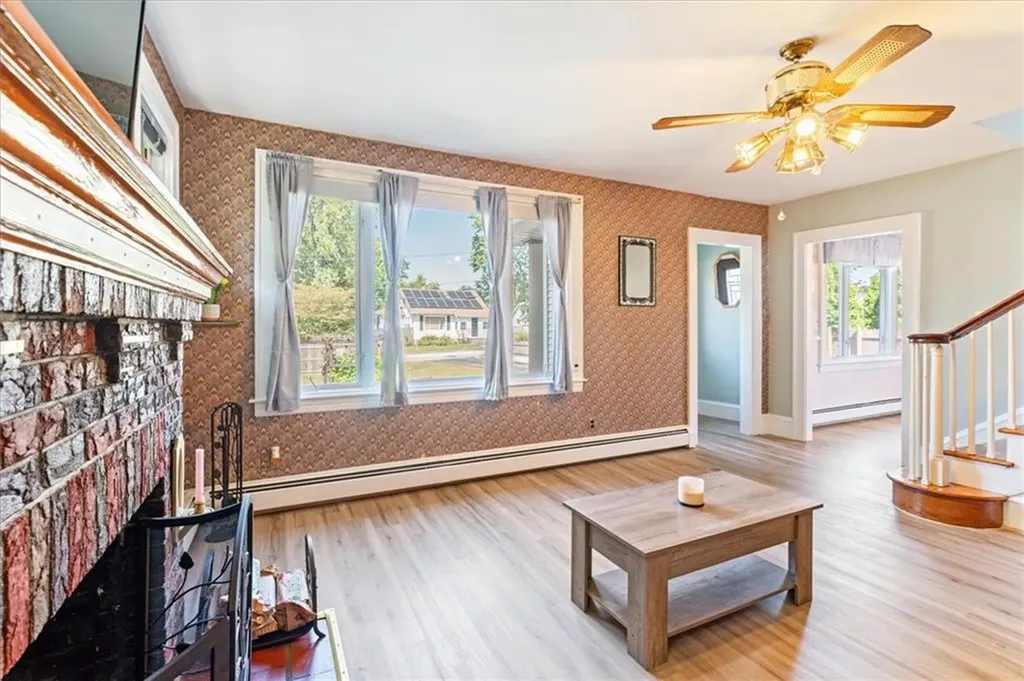 26 Covel Circle Warwick RI 02888