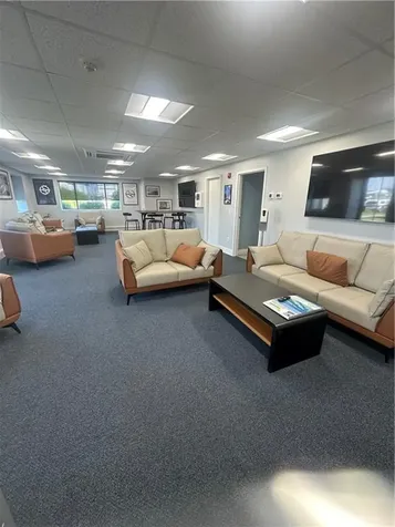 1 Lagoon Road Portsmouth RI 02871