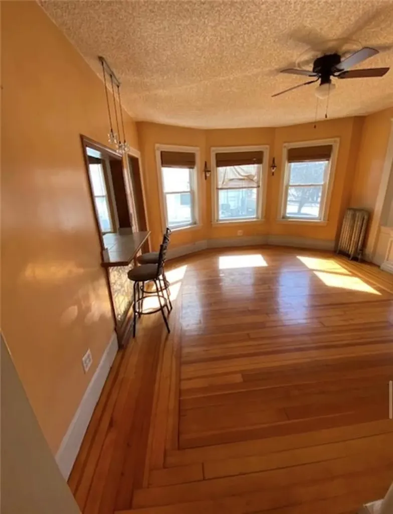77 79 Raymond Street Providence RI 02908