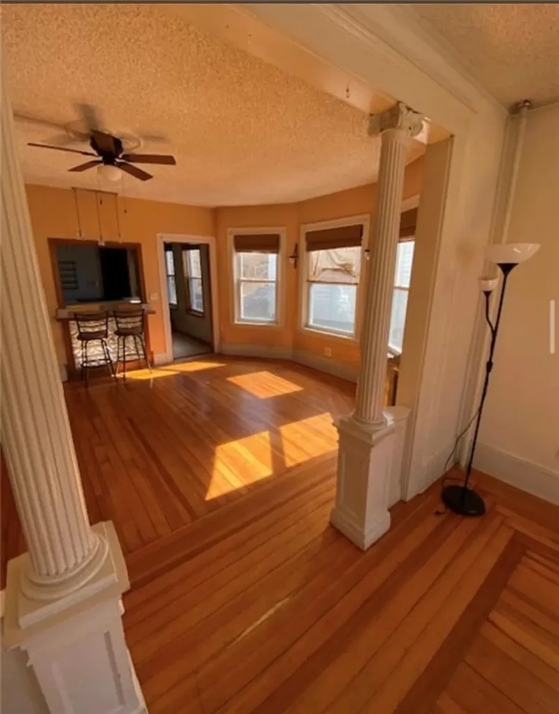 77 79 Raymond Street Providence RI 02908