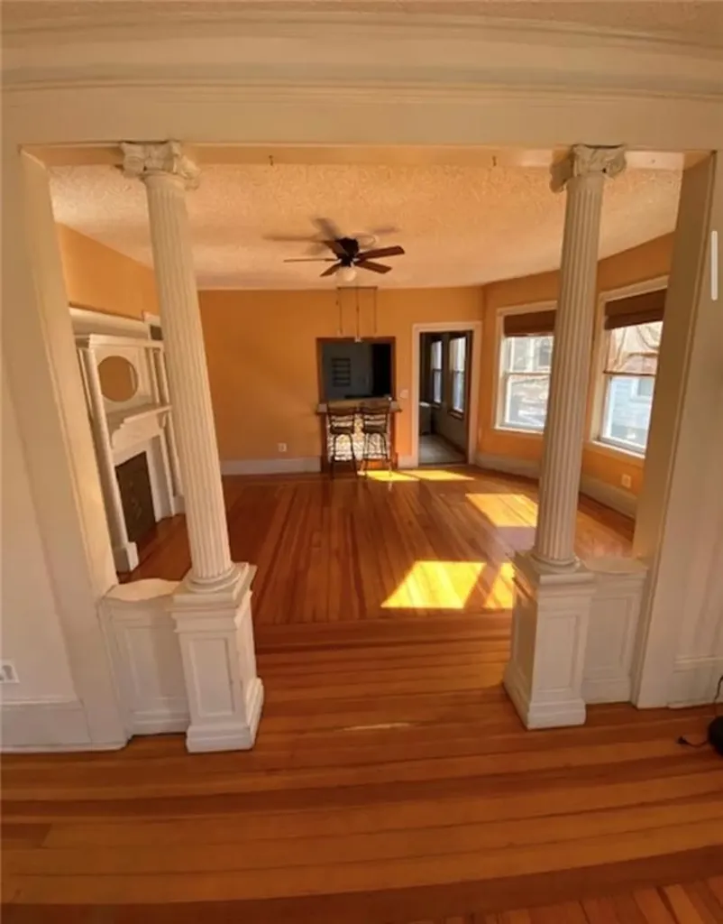77 79 Raymond Street Providence RI 02908